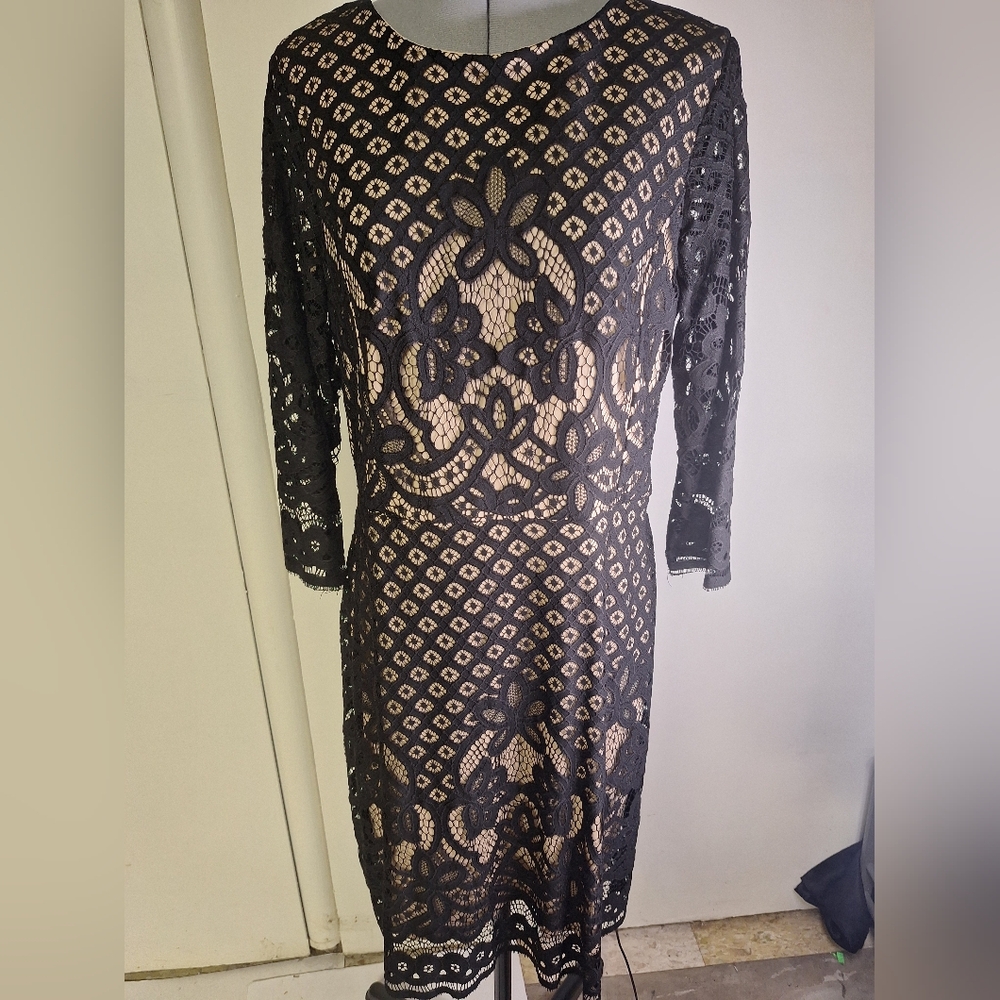 Danny & Nicole Black Sheath Dress 3/4 Sleeve Crew Neck Size 14